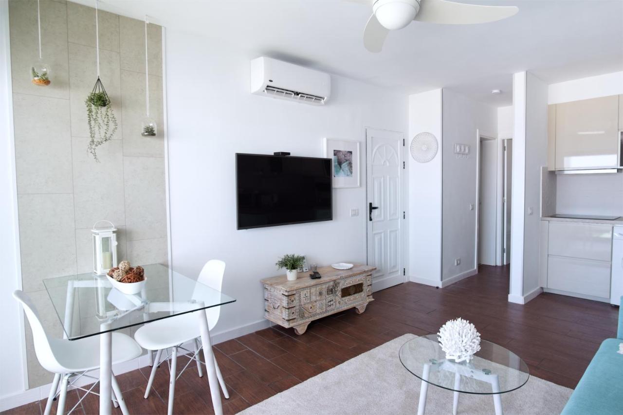 Apartment Portonovo La Paloma Amazing Sea View & Swimming Pool-Good Wifi -Free Ac- Private Parking Puerto del Carmen  Buitenkant foto